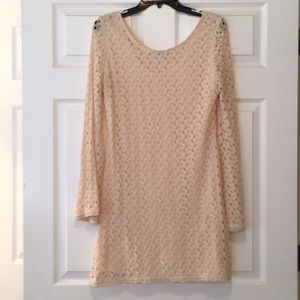 Lace dress, fully lined